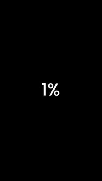 A black image with the number 1% in white in the center.